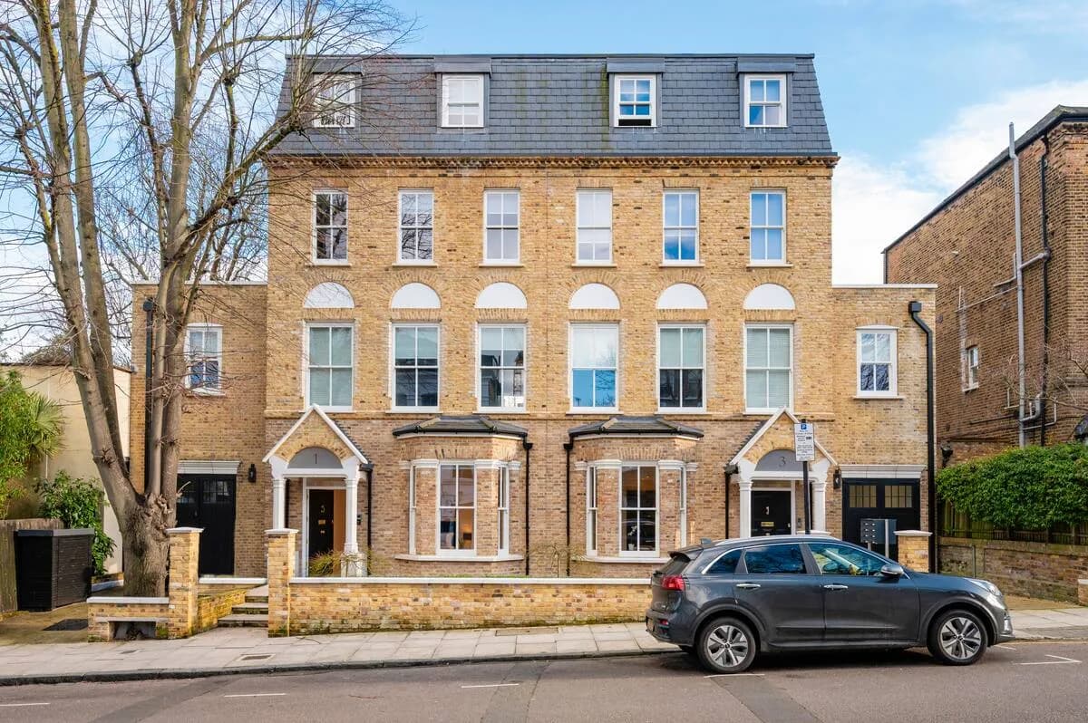 Contemporary Apartment in Leafy London Neighbourhood, photo 3