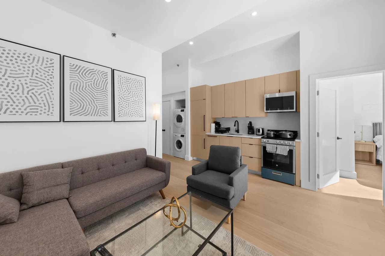 Stylish Two-Bedroom Apartment in East Village photo 3