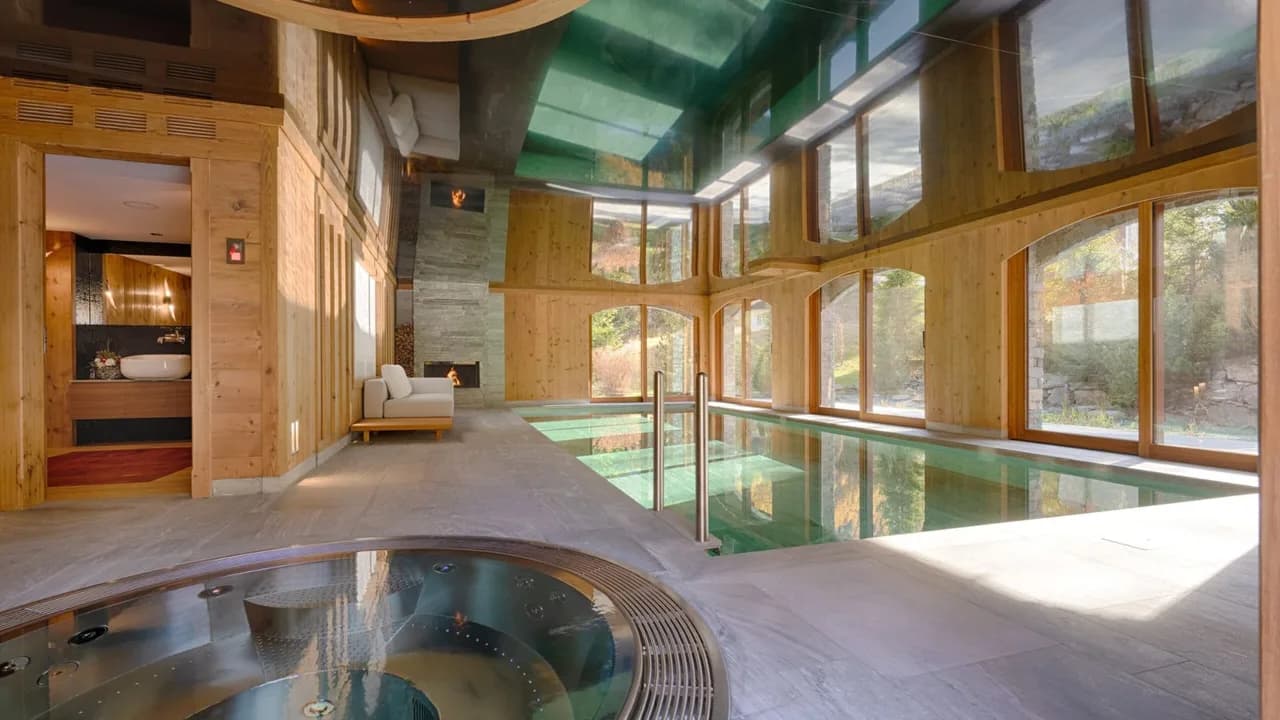Premium-Bergflucht mit Wellnessbereich, Foto 5