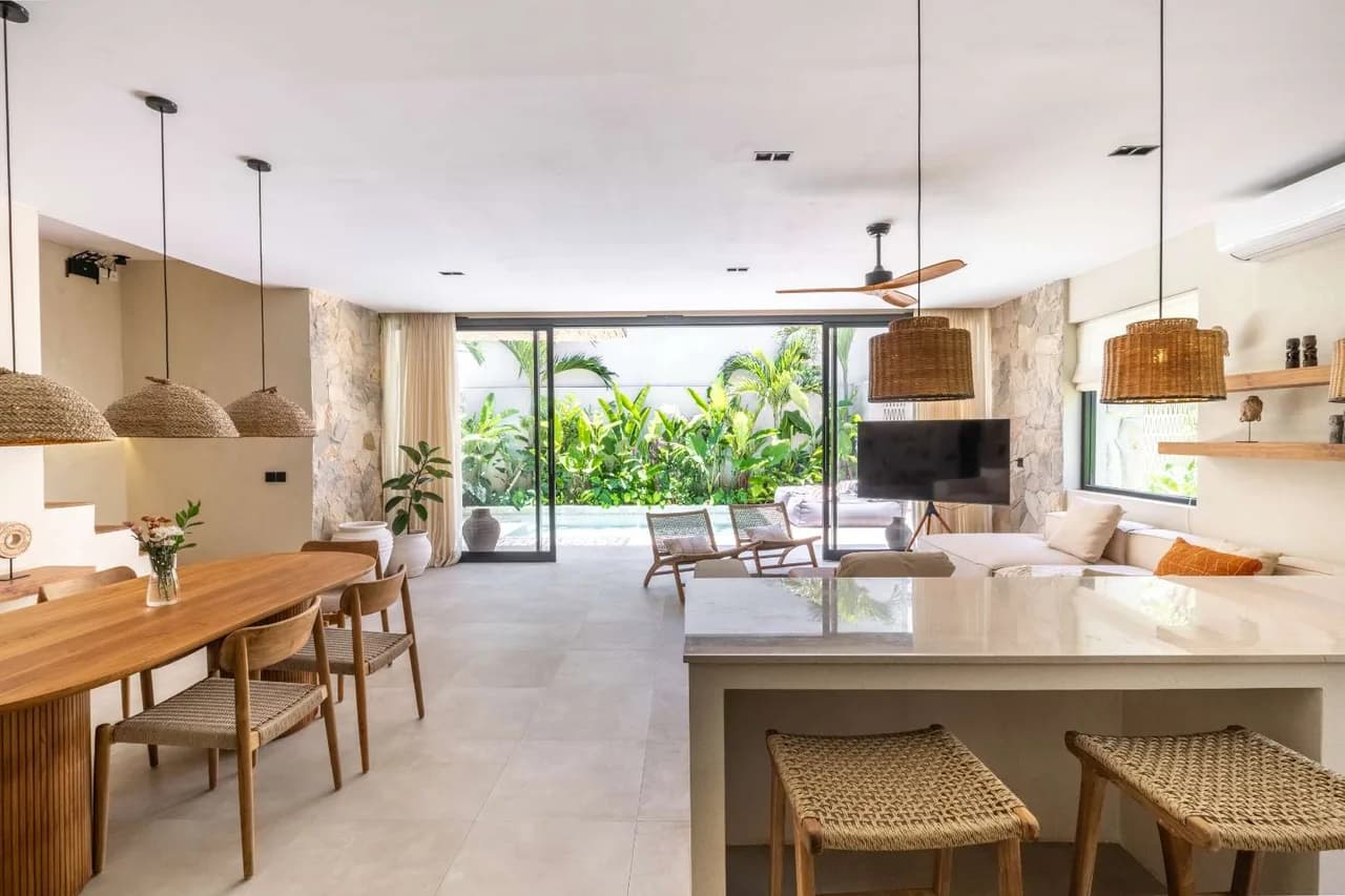 Luxury Bali Villa With Garden Views photo 4