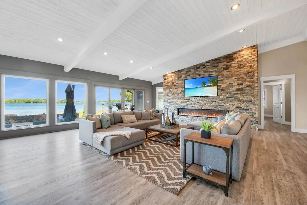 Waterfront Luxury Retreat in Mooresville, North Carolina, Foto 2
