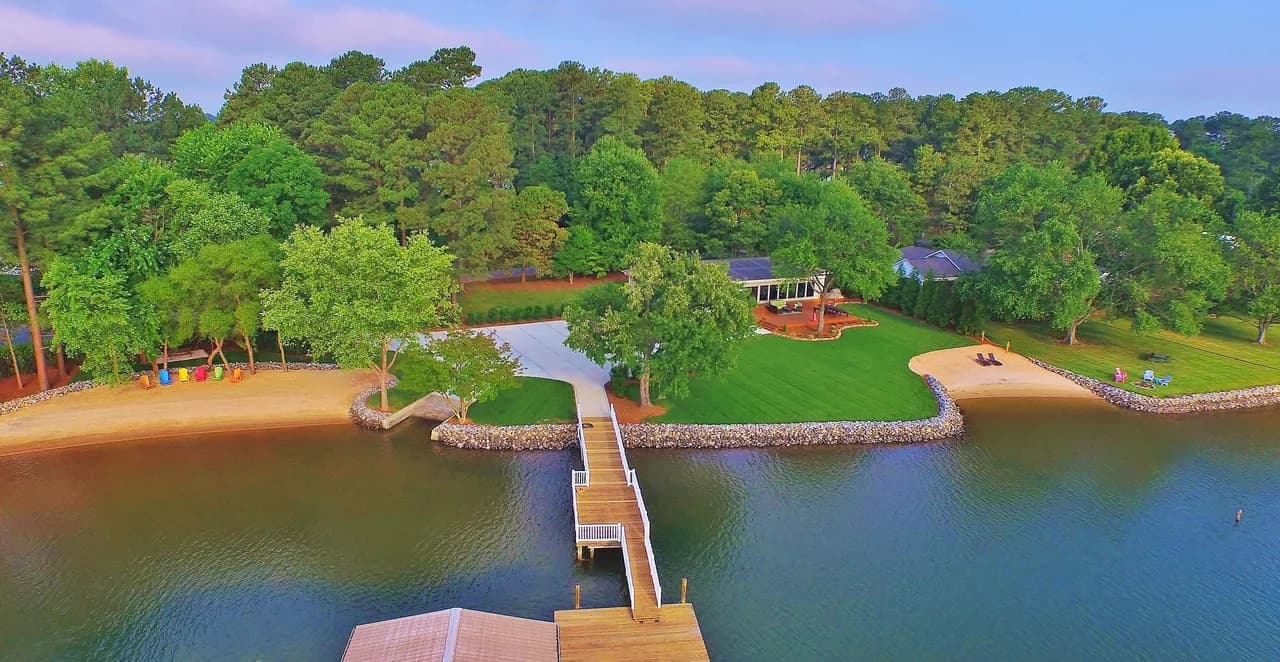 Waterfront Luxury Retreat in Mooresville, North Carolina, Foto 4