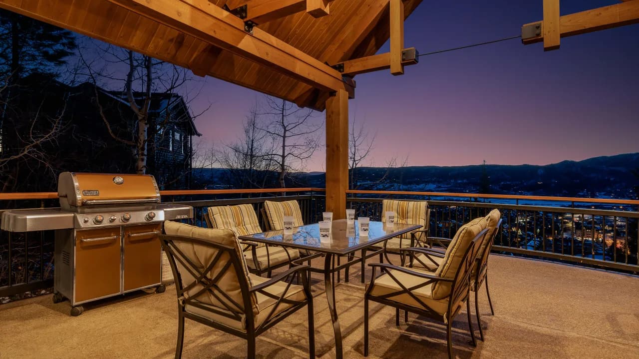 Falconhead Lodge - South photo 5