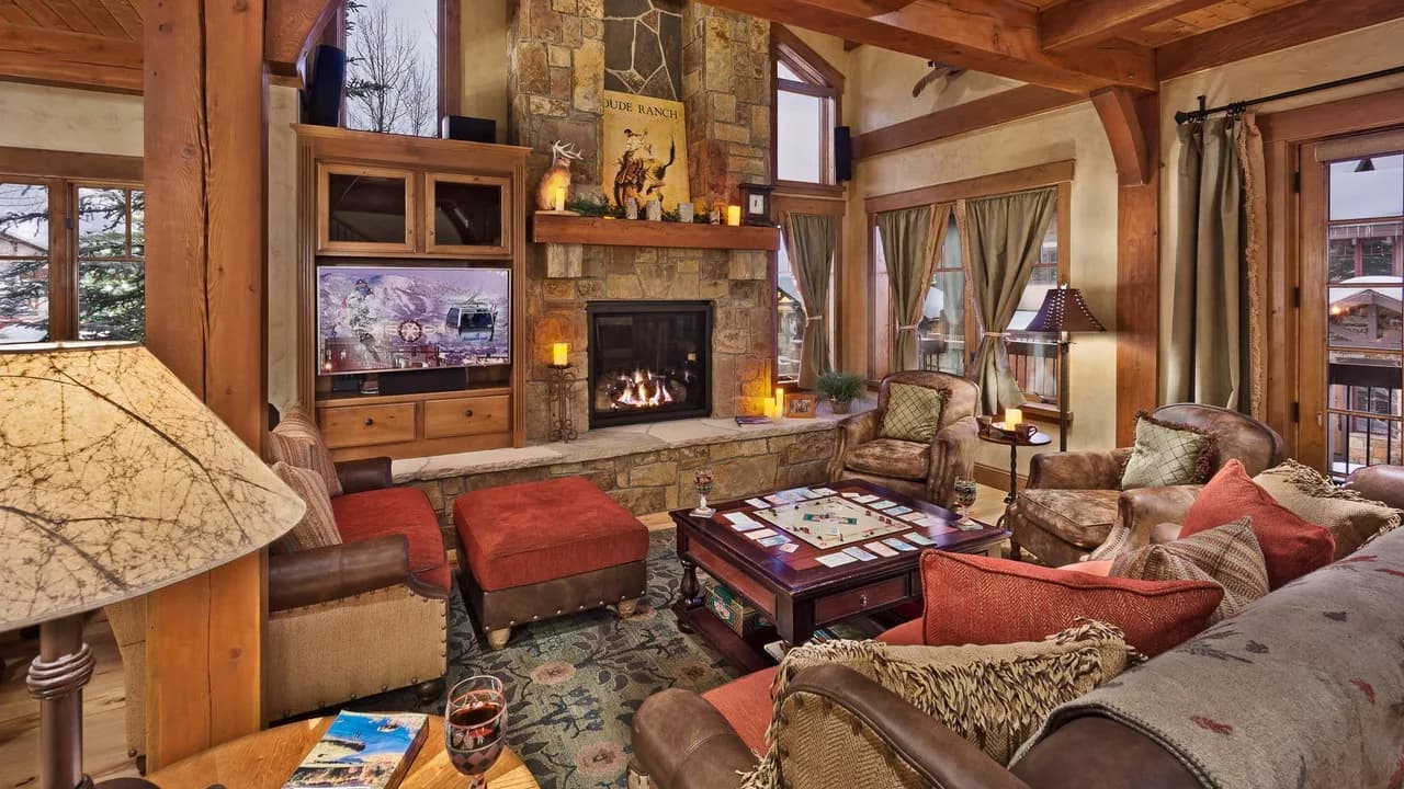 Elkstone Chalet photo 5