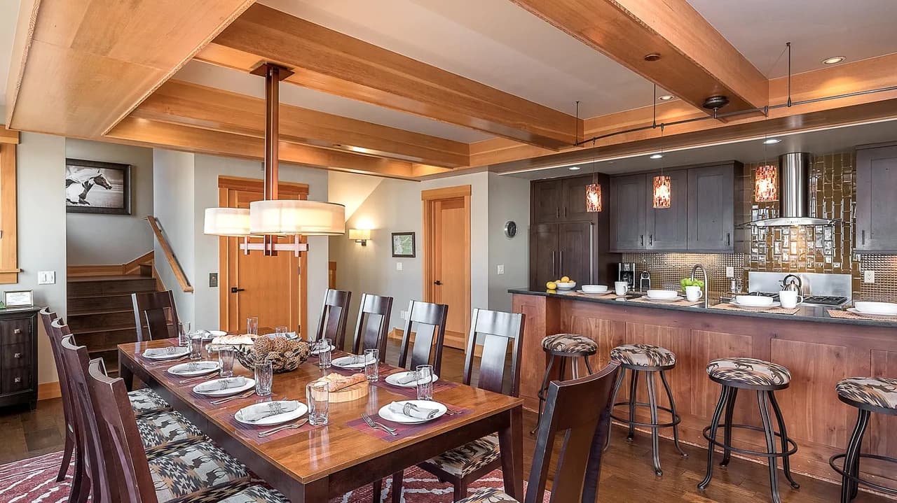 Luxury Ski Retreat Vacation Home in Steamboat Springs photo 5