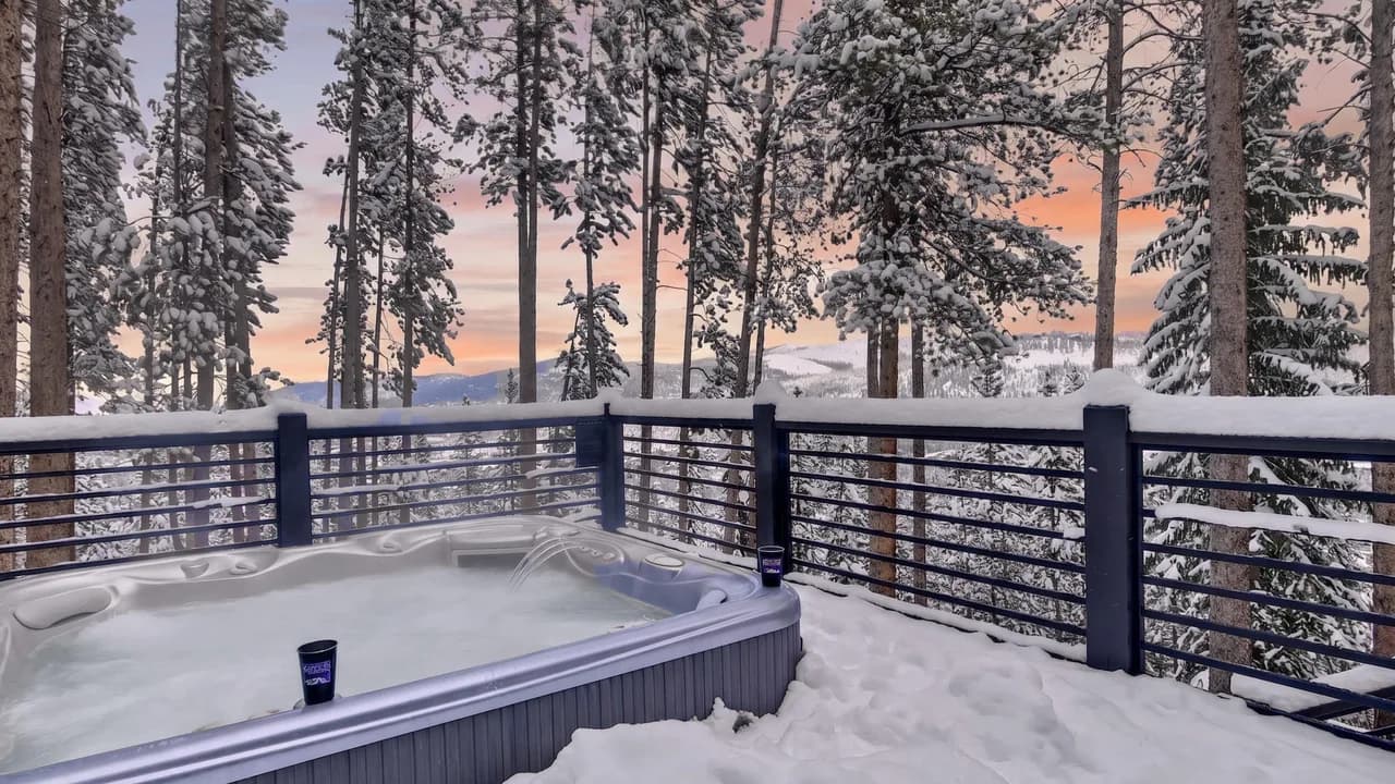 Grand Vista Lodge photo 2