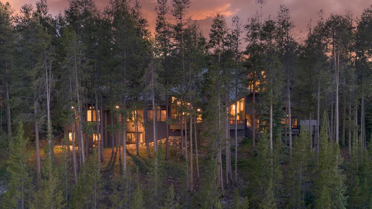 Grand Vista Lodge photo 3