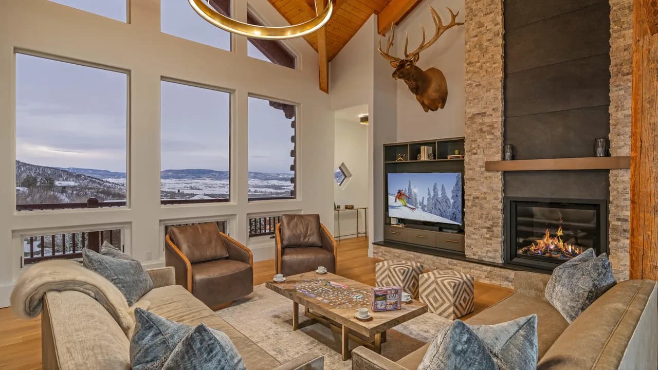 Watchtower Chalet photo 2