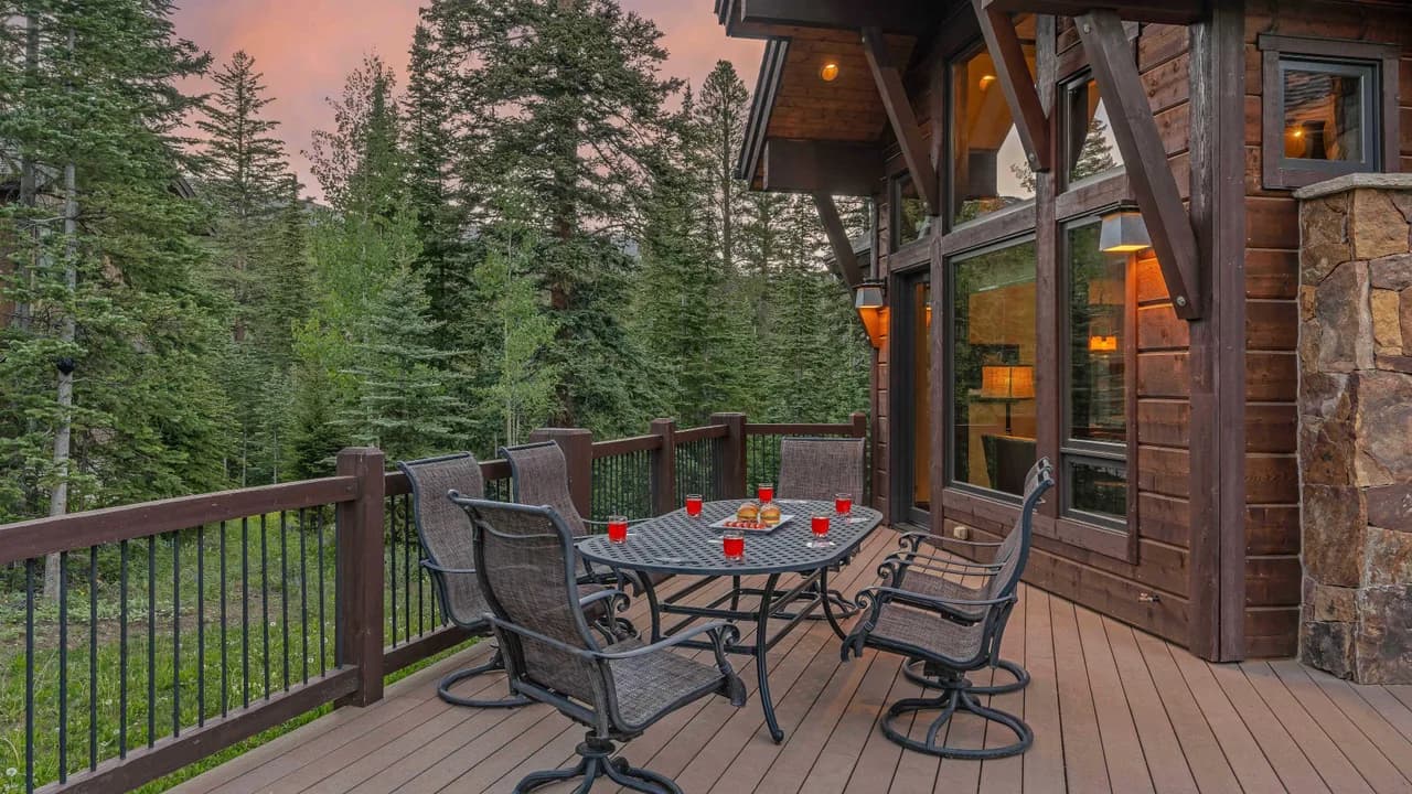 Rocky Mountain Lodge photo 4