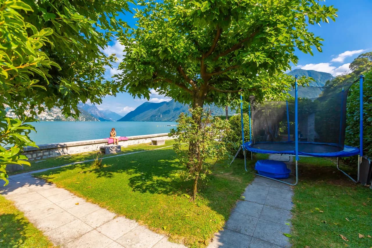 Coloratura Frontlake Lugano mit Terrasse, Foto 3