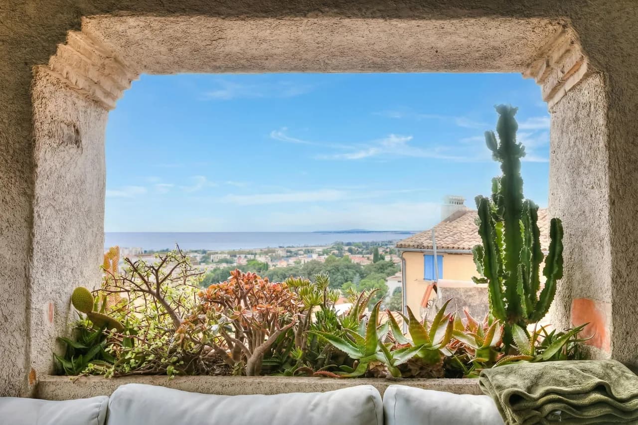 Maison Sans Delai with Sea View Terrace photo 2
