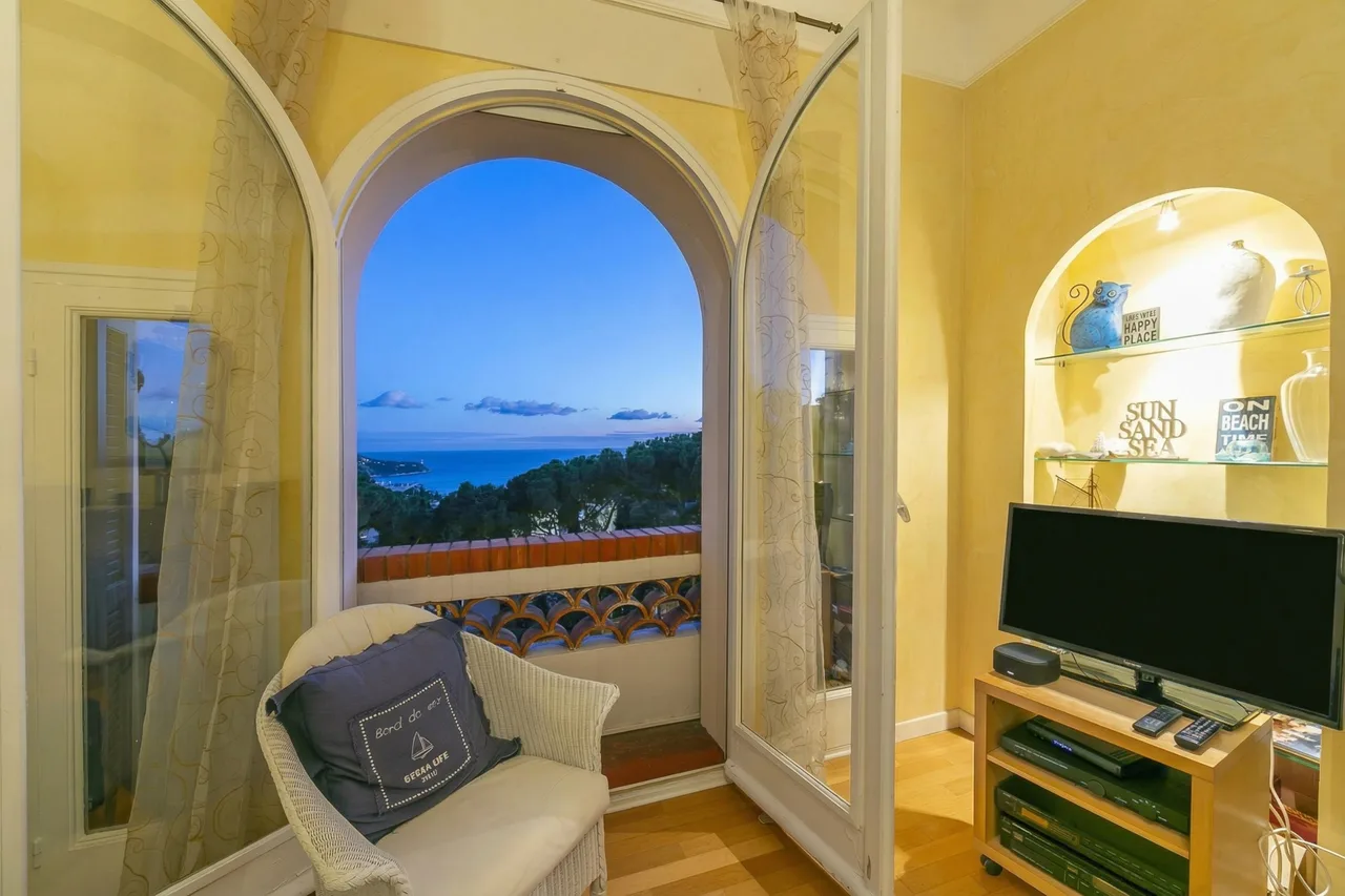 Villa MonTLilin Sea View photo 3