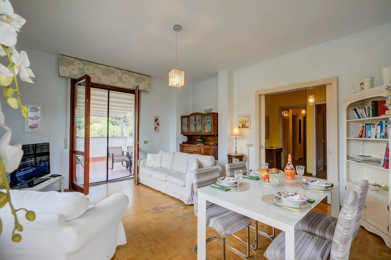 Appartement de Connie 2CH Moderne, Jardin Privé, Vue sur Montagne à Monvalle, photo 2