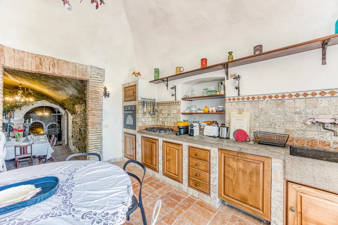 Heated Pool Villa in Castiglione in Teverina, Foto 4