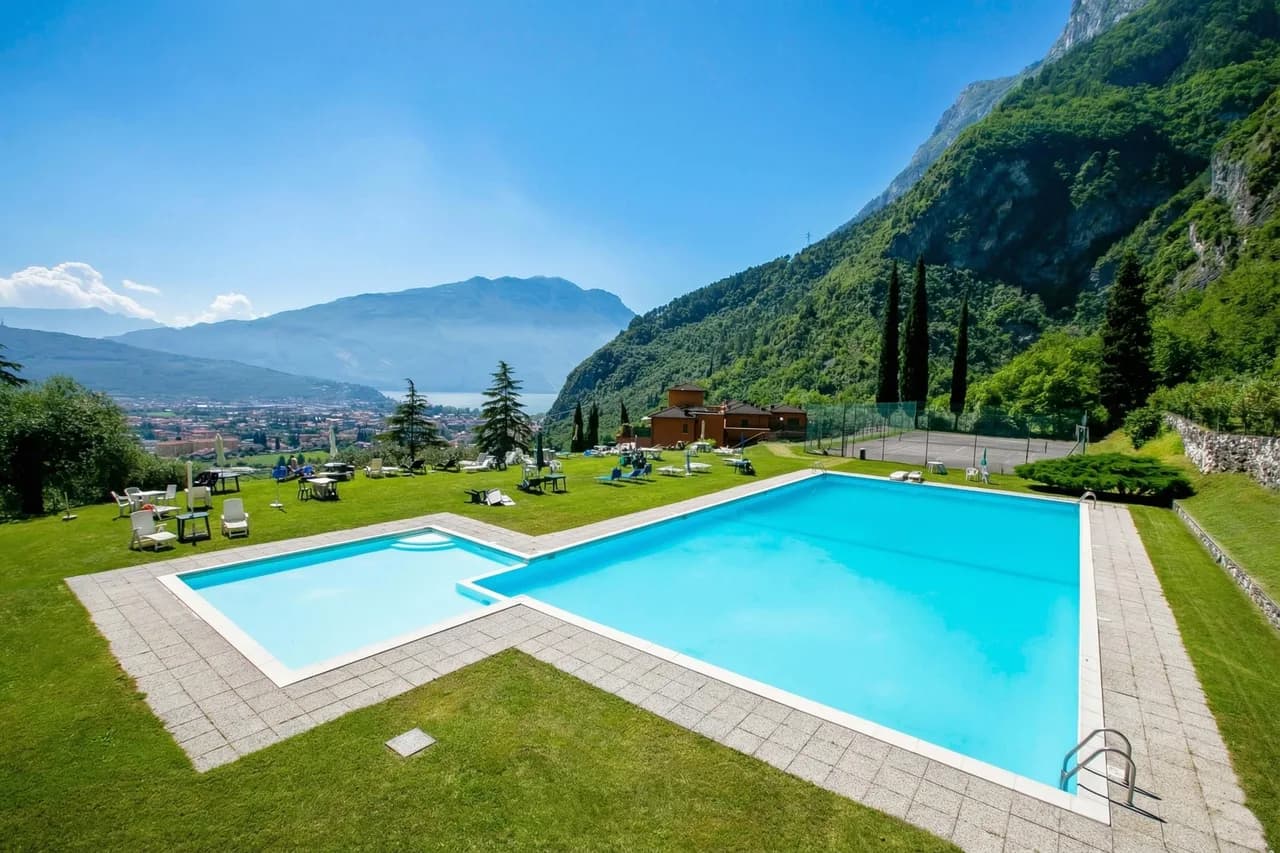 Private Garden Apartment in Riva del Garda, Foto 2