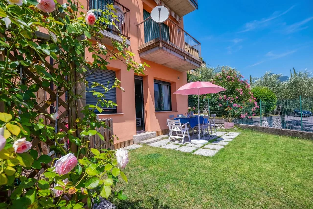 Private Garden Apartment in Riva del Garda, Foto 3