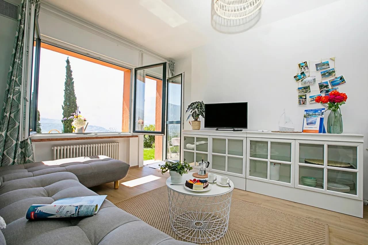 Private Garden Apartment in Riva del Garda, Foto 4