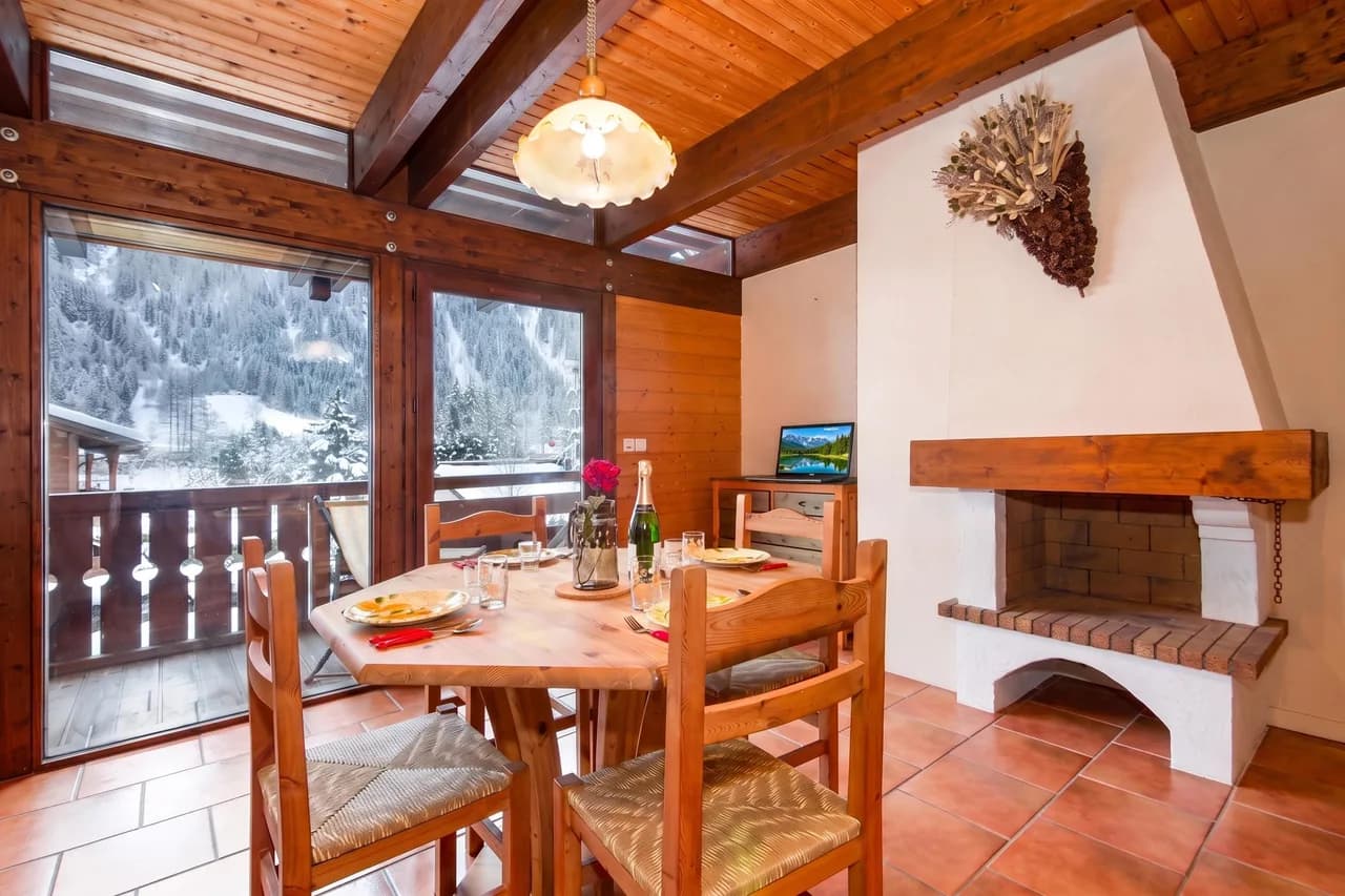 Chalet Chantey Mourry6 Balkon mit Bergblick, Foto 3