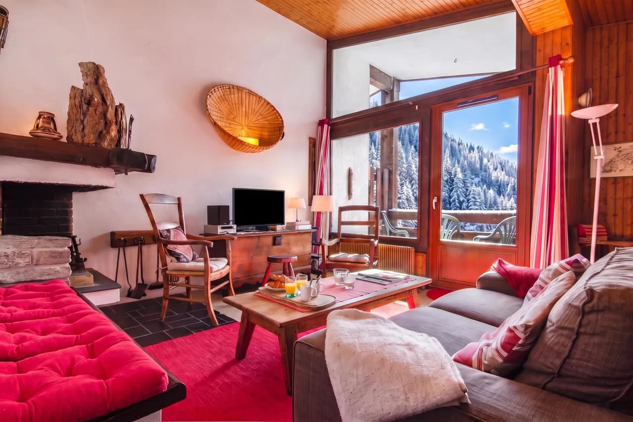 Chalet Dava La Via ski in/ski out photo 3