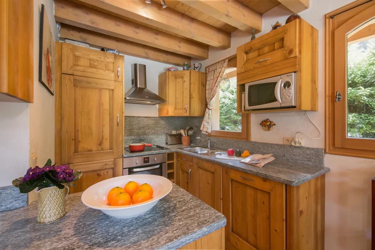 Cozy Garden Fireplace Chalet in Argentière, Chamonix, Foto 4