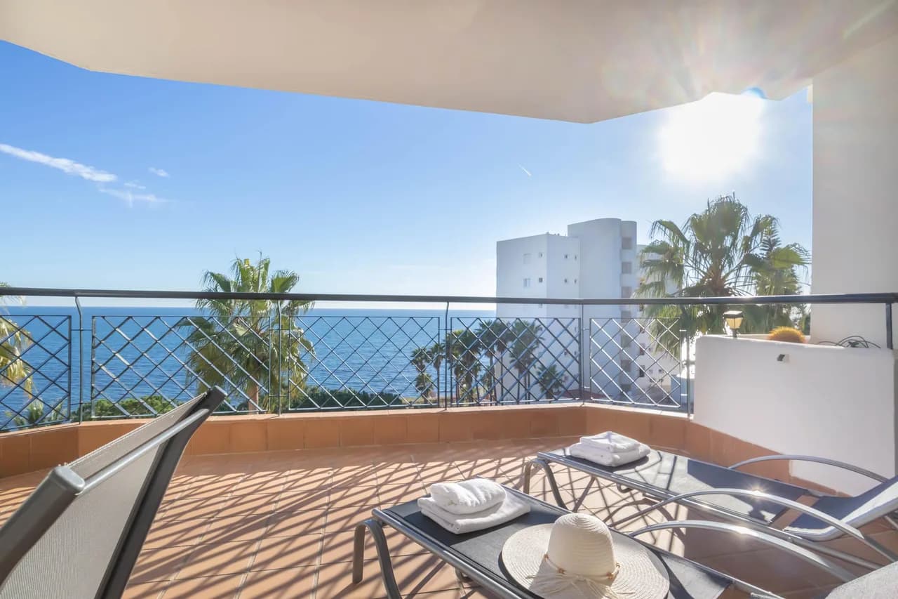 Beachfront Sea View Apartment in Andalucia, Foto 2