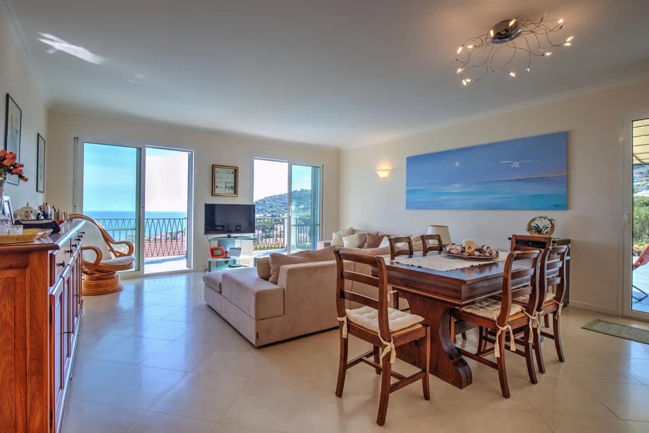 Sea-View Villa in Sanremo, Riviera dei Fiori, Italy, foto 4