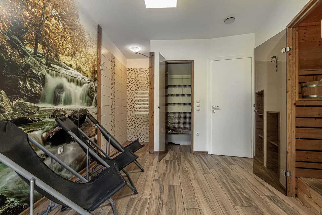Mountain-View Pool Villa in Gozd Martuljek, photo 3