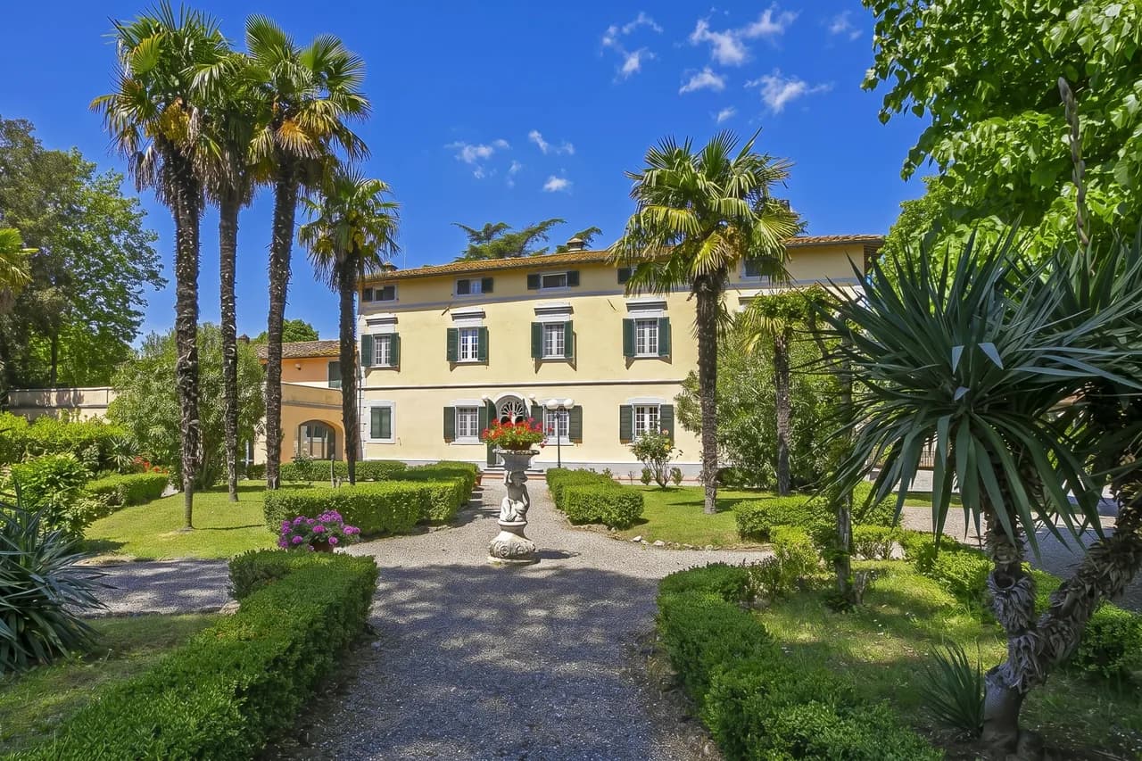 Spacious Countryside Villa in Bientina Tuscany Italy, Foto 2