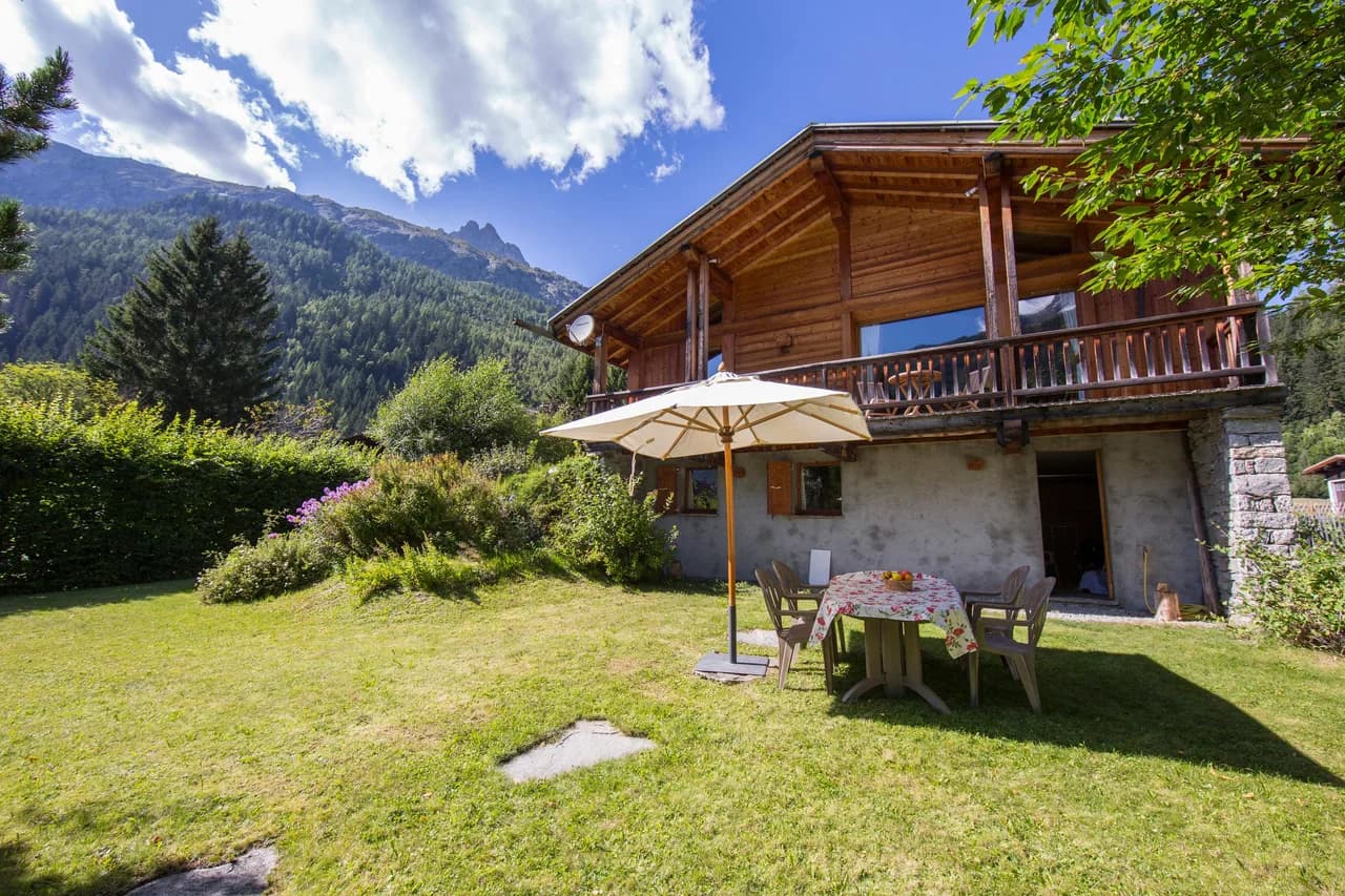 Garden Chalet with BBQ in Argentière Chamonix, Foto 2