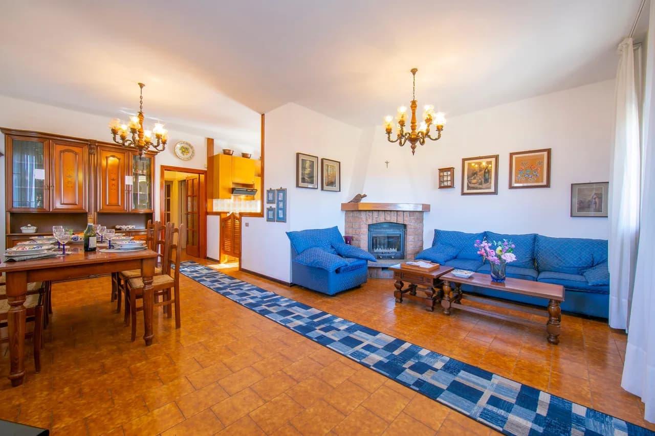Lake View Villa with Private Pool in Italian Lakes, foto 4