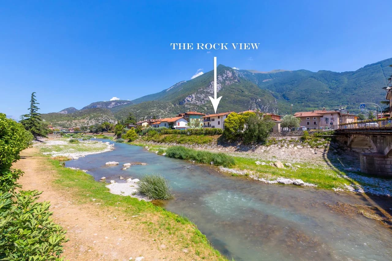 The Rock View with Balcony and Parking, foto 2
