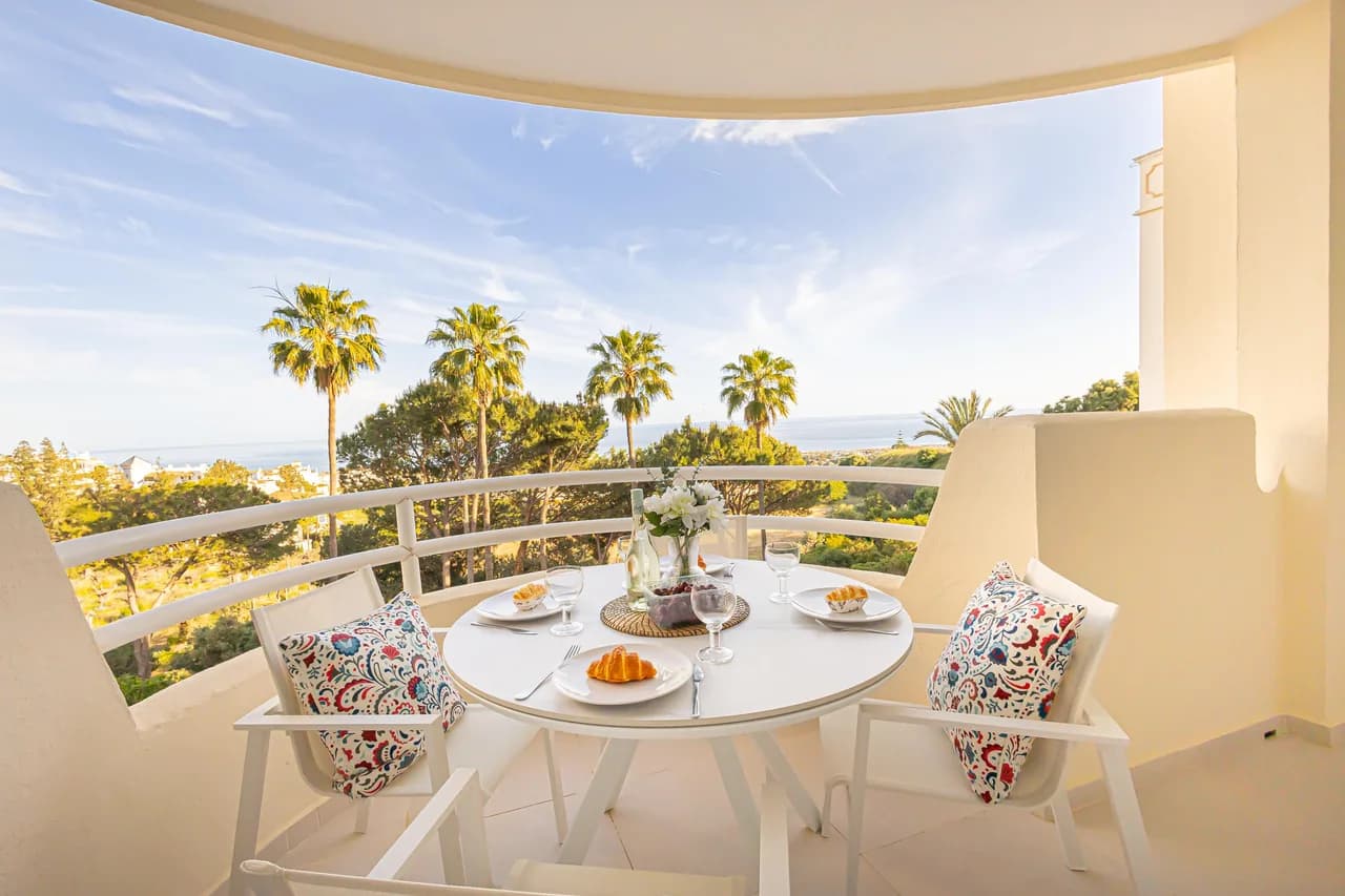 Calahonda Elegance With Pool And Sea View photo 3