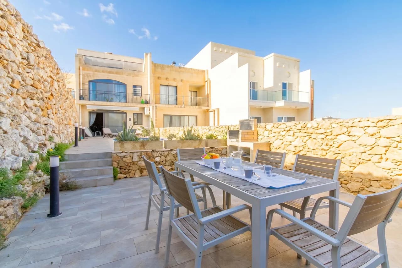 Ta'Siku Gozitan Villa + Pool & Whirlpool, Foto 2
