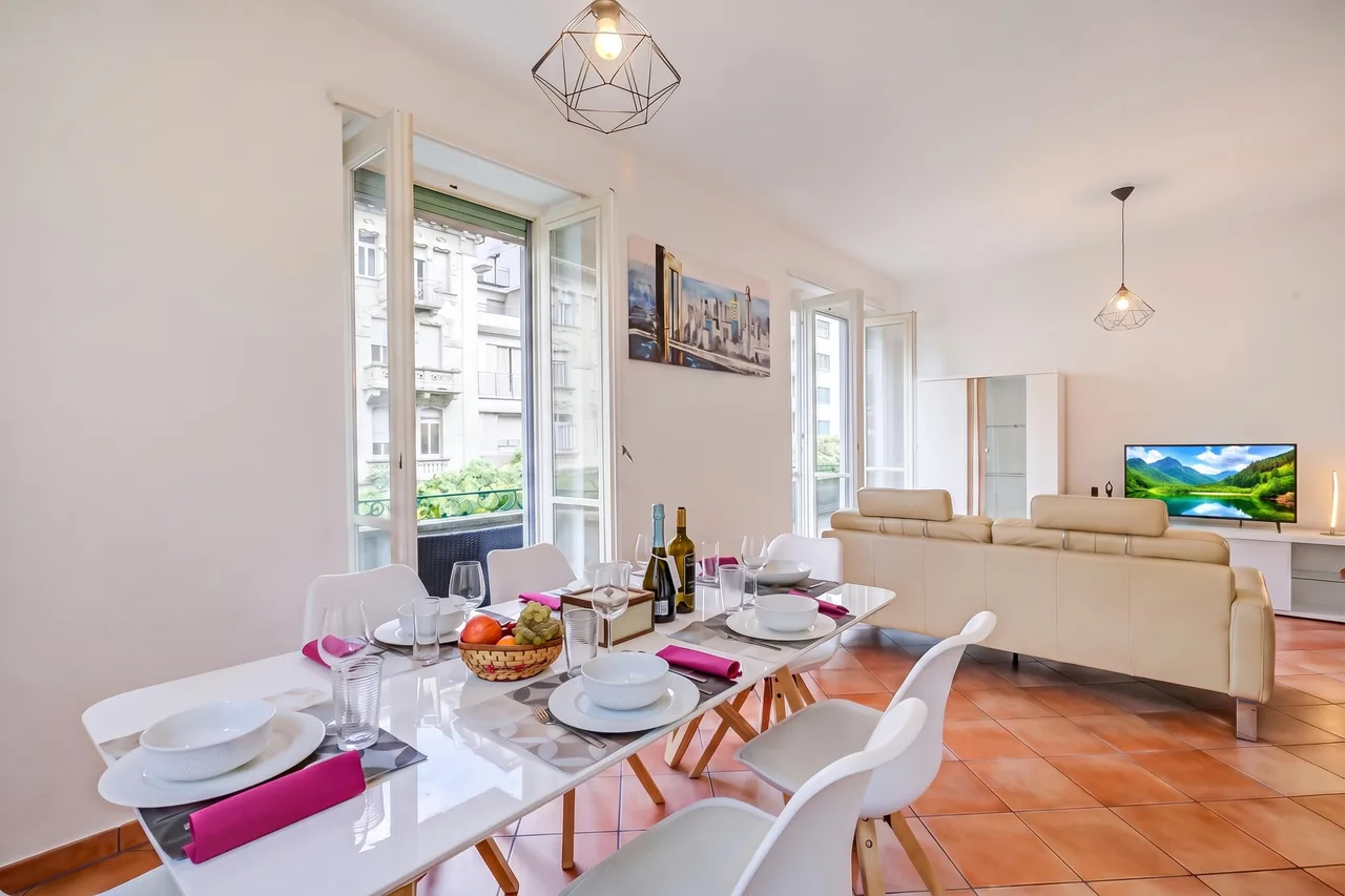 Bellinzona in Centro: Lift, Parking, Sleeps 6 photo 3