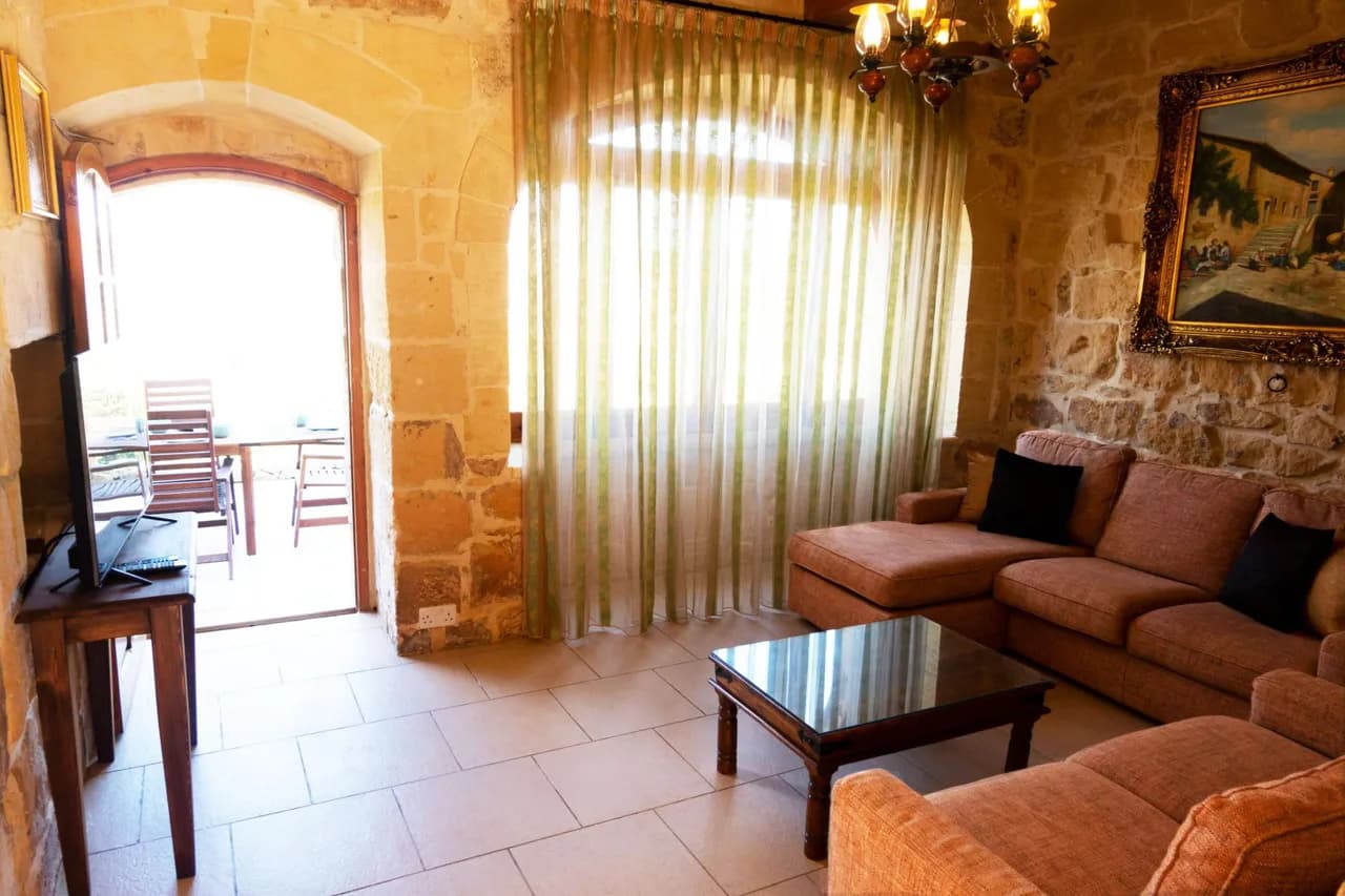 Villeleynah Amazing Gozitan Villa + Pool, Foto 4