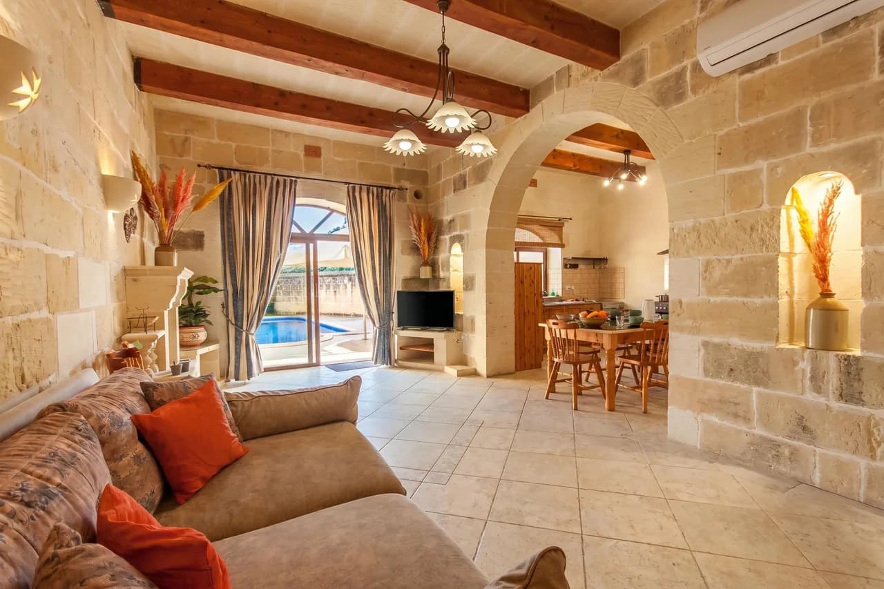 Centre Island Gozitan Farmhouse & Pool photo 5