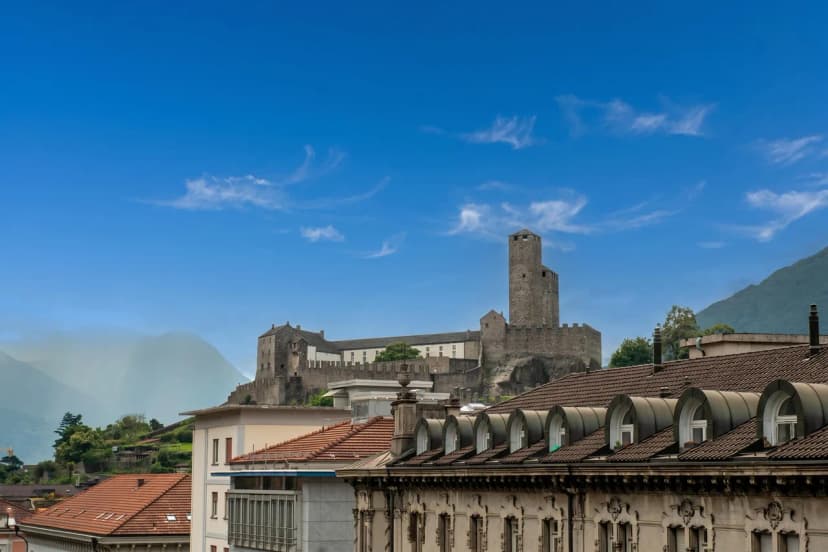 Castle View Bellinzona with Balcony