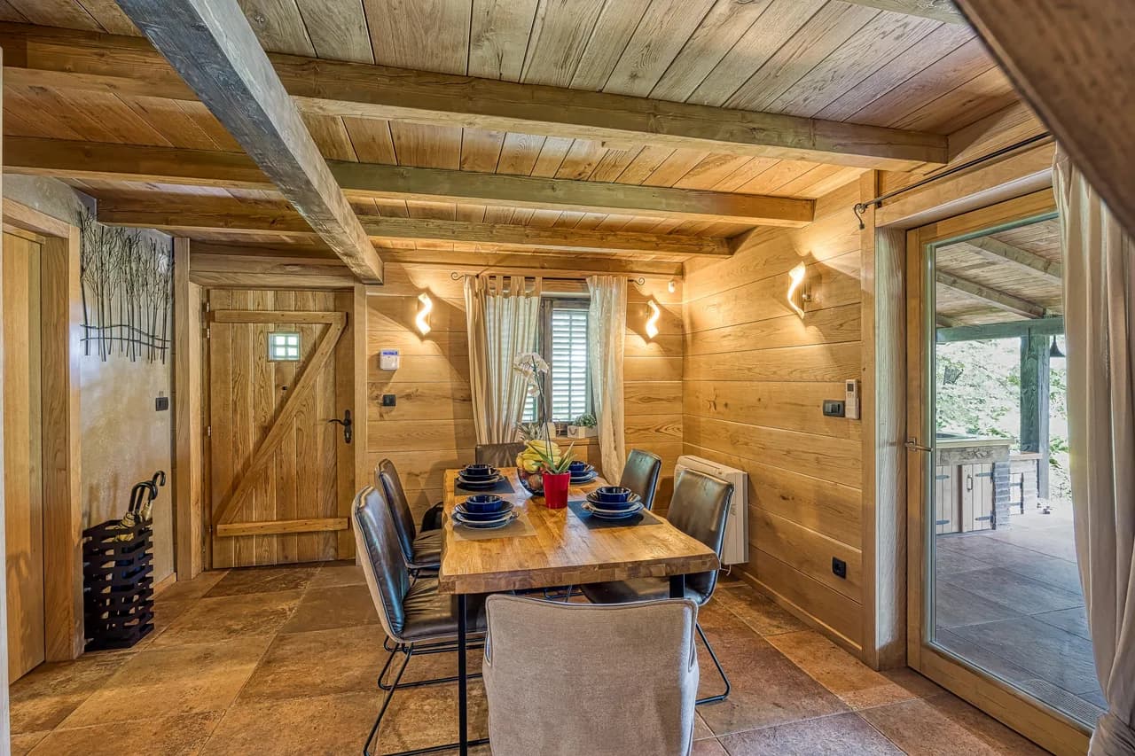 Swan River House with Sauna & Jacuzzi photo 5