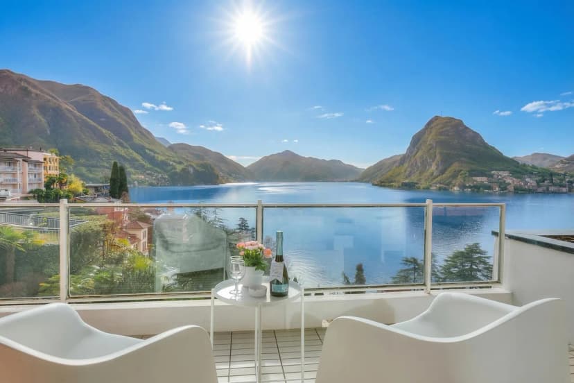 Honeymoon with Panoramic Lake-View