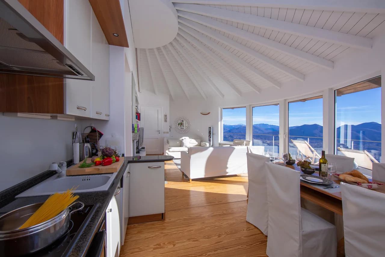 Panoramic View Apartment in Premeno, foto 5