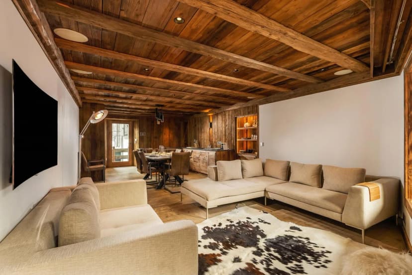 Maison du Roi Spacious Family Apartment in Chamonix Center