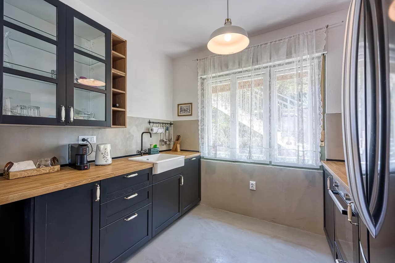 Enolabee Harbour View Apartment photo 3