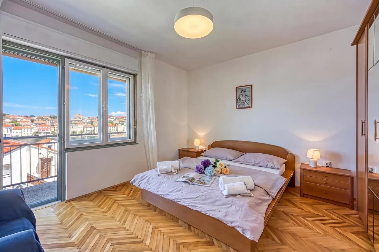 Enolabee Harbour View Apartment photo 4