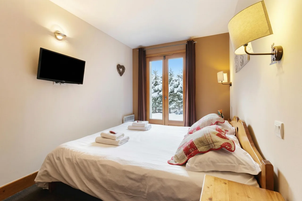 V Balme 01: Neben der Seilbahn; Pool, Sauna & Fitnessraum, Foto 4