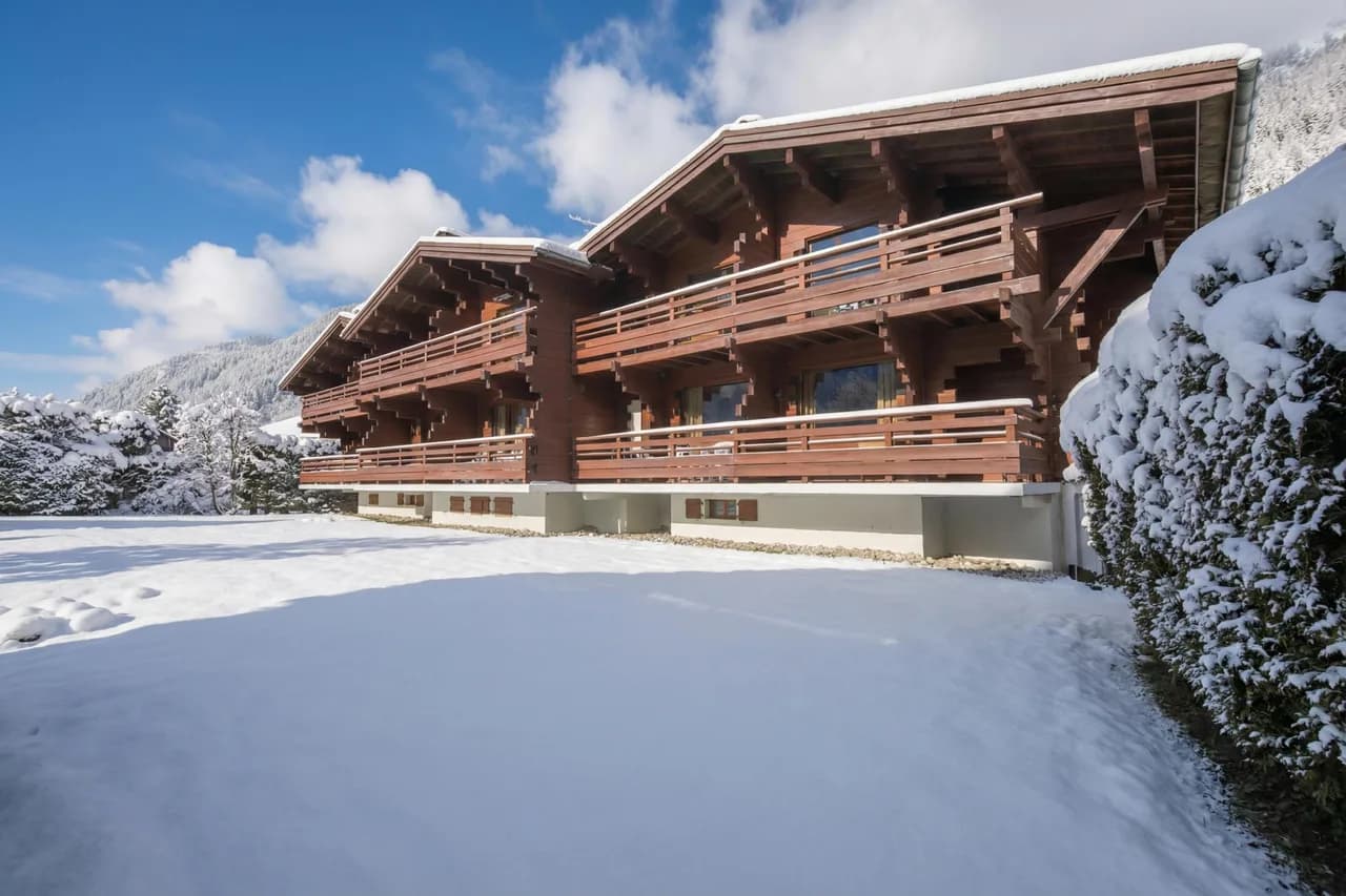 Améthystes A02 Ski In/Ski Out w/Shared Pool in Argentière-Chamonix photo 2