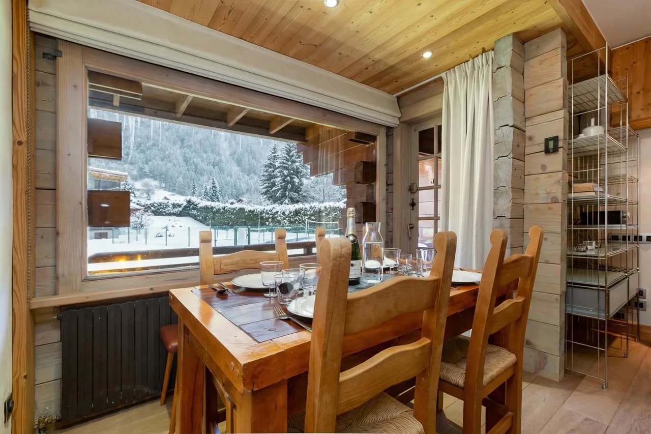 Améthystes A02 Ski In/Ski Out w/Shared Pool in Argentière-Chamonix photo 4