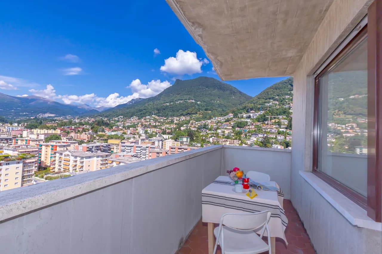 Casa Taddei with Terrace View & Parking photo 2