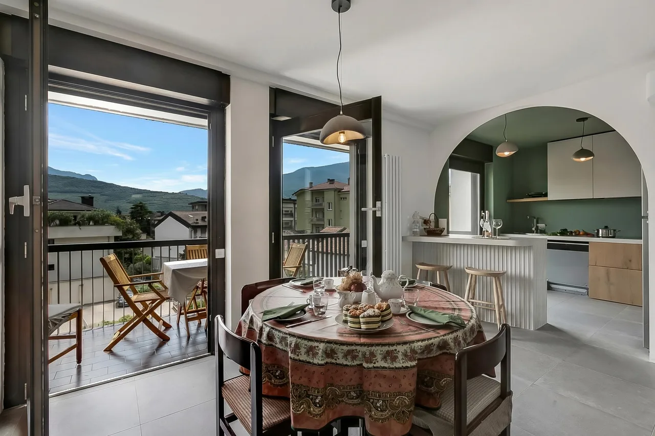 Central Luxury Apartment in Riva del Garda photo 2