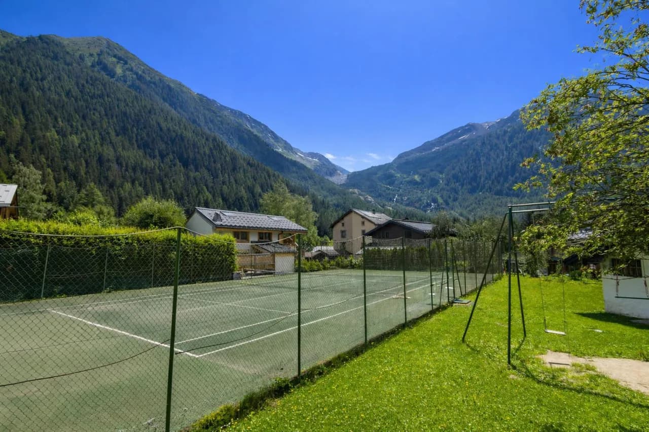 Résidence le Chardonnet D Studio w/Shared Pool & panoramic views photo 2