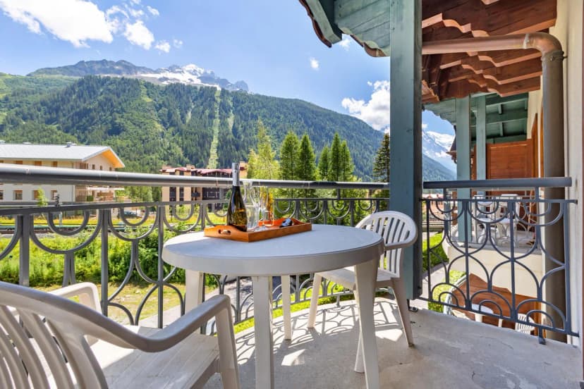Le Cristal Lognan7 Mountain View